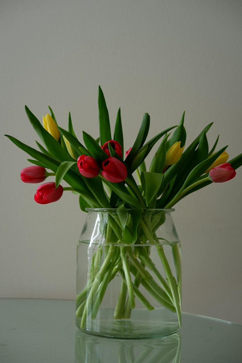 Spring subscription bouquet